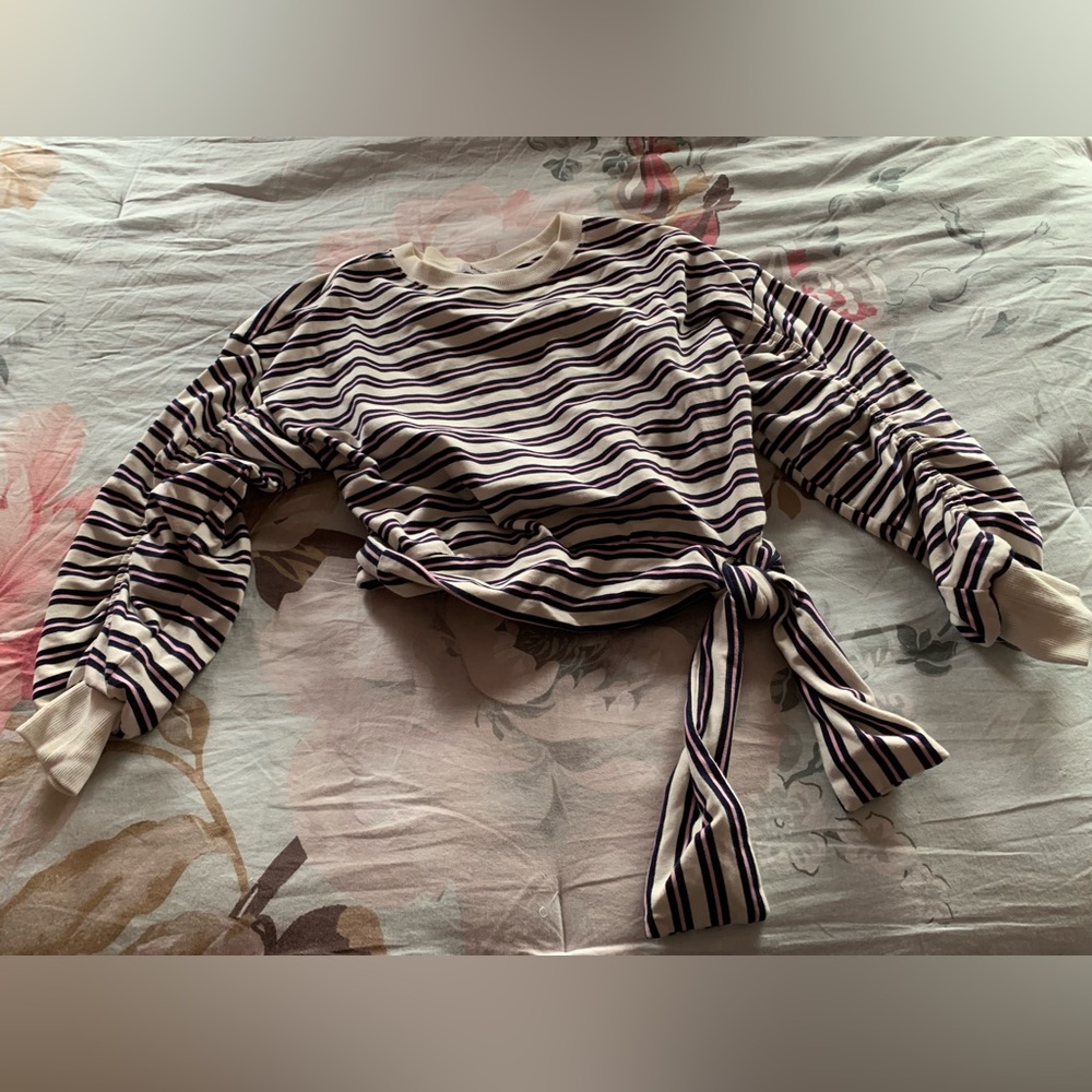 Striped sweatshirt